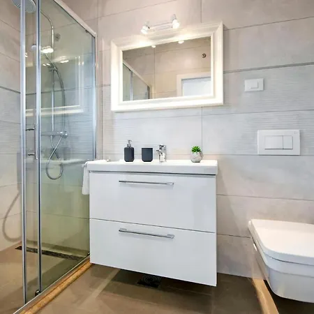 Two-bedroom Holiday In Дом отдыха Mrgani